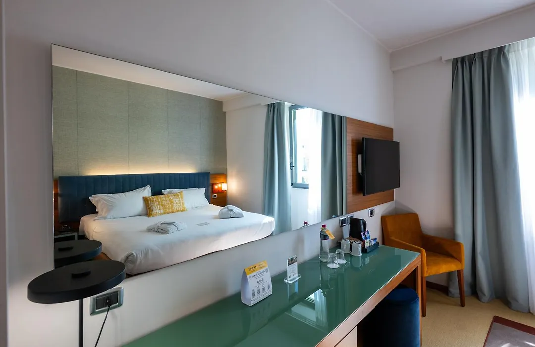 Hotel Parma&Congressi-1